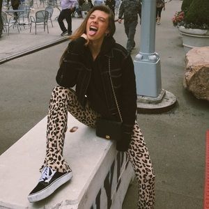 Meet your Posher, Chelsey